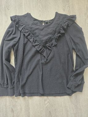 J.Crew Dark Gray Ruffle & Eyelet Lace Trim Long Sleeve Blouse Top Size Large